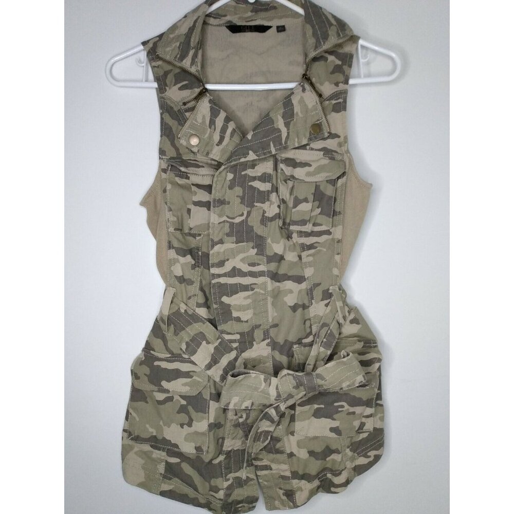 G.I.L.I Women's Sz S Camo Sleeveless Jacket Vest Open Front Belted Pockets - Picture 1 of 4